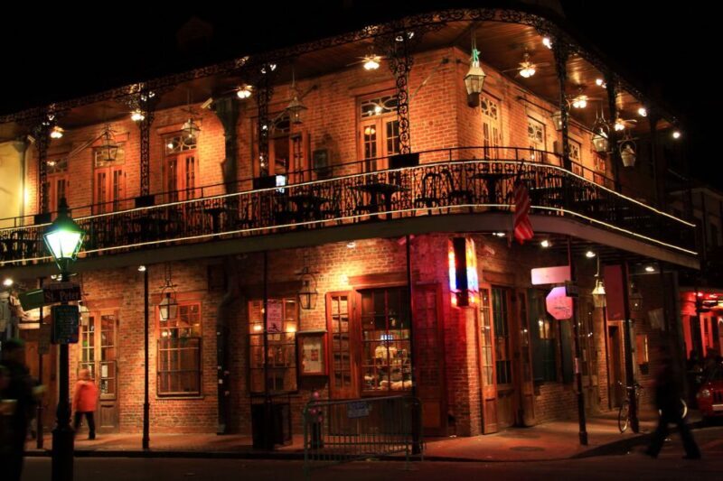 History and Supernatural Tour - Starting Point and First Impressions