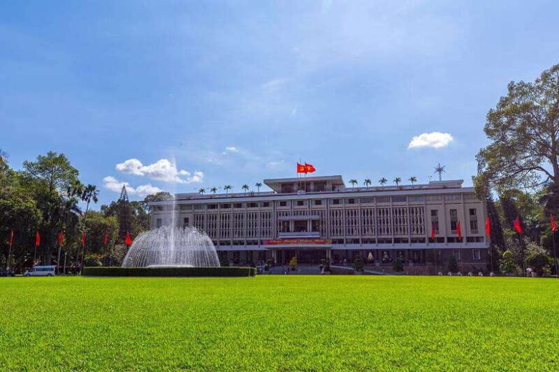 Ho Chi Minh City: Half-day History And Culture Tour - Saigon Central Post Office