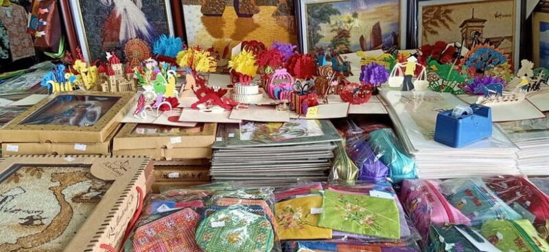 Ho Chi Minh City: Half-day Shopping Journey - Transportation, Group Size, and Value
