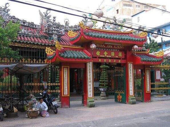 Ho Chi Minh City private walking tours with young local volunteers - Final Thoughts: Who Will Appreciate This Tour?