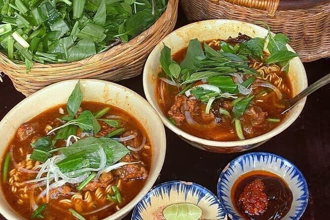 Ho Chi Minh City Street Food Cycling Private Tour By Bicycle - Navigating the Itinerary in Detail