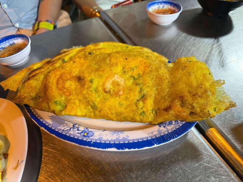 Ho Chi Minh City Street Food Private Tour With Female Guide - Who Should Consider This Tour