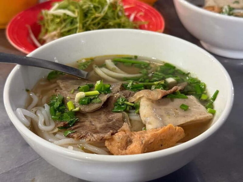 Ho Chi Minh City: Super Niche Walking Street Food Tour - Why This Tour Stands Out