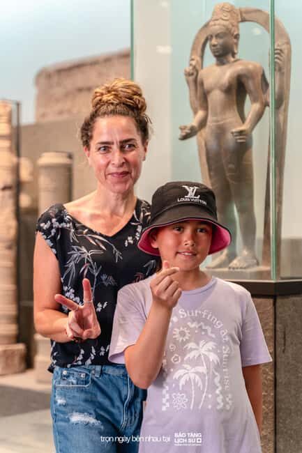 Ho Chi Minh City: Zoo & History Museum Guided Tour - Key Points
