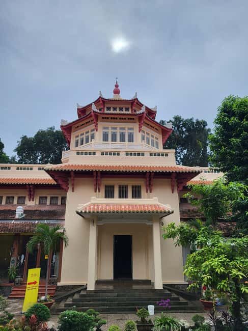 Ho Chi Minh City: Zoo & History Museum Guided Tour - What to Expect During the Tour