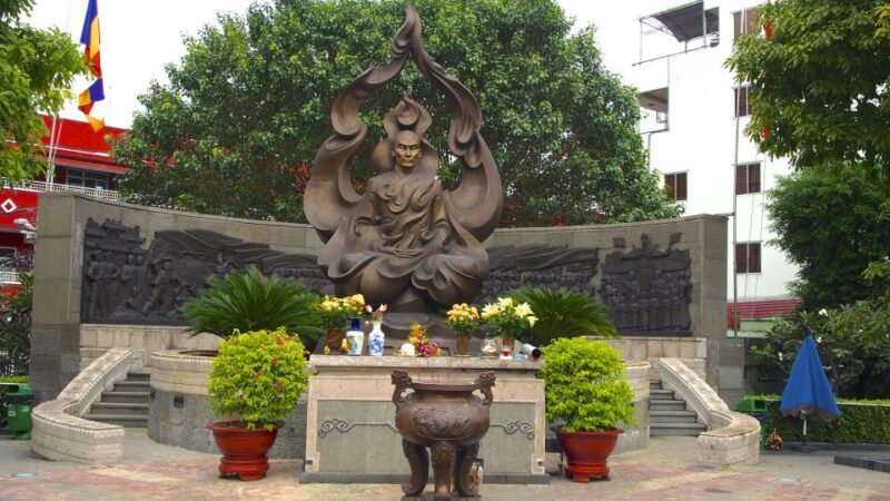 Ho Chi Minh: Historical City Scooter Tour - Key Points