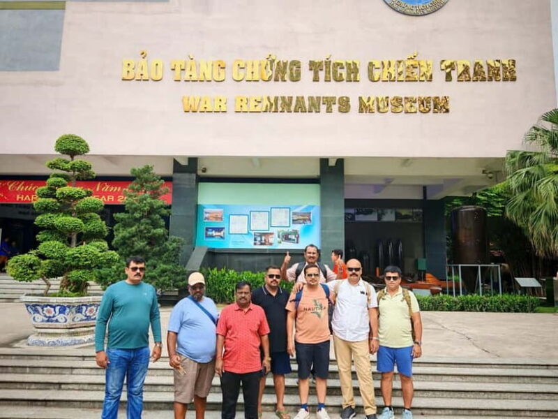 Ho Chi Minh: Private Full-Day Highlights & Bitexco Skydeck - An Introduction to the Tour