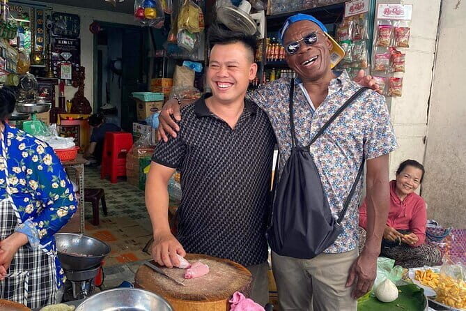 Ho Chi Minh Street Food Private Tour With Friendly LGBT Guide - The Itinerary Breakdown