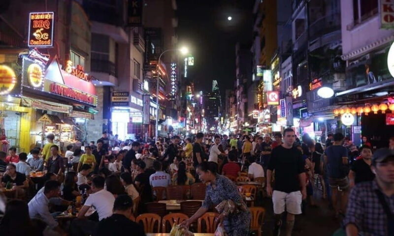 Ho Chi Minh: Tasty Vegan Food and local Beer by Motorbike - Key Points