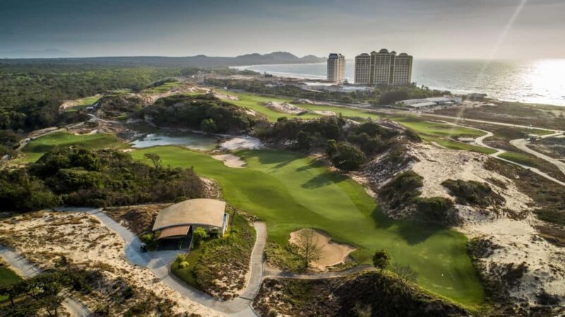 Ho Tram: The Bluffs Grand 1-Day Guided Golf Tour - Who Is This Tour Best For?