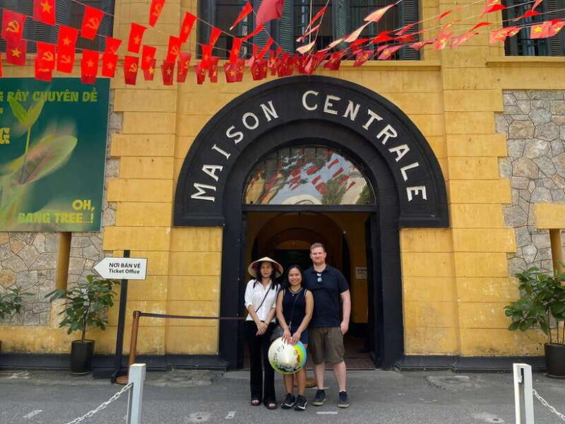 Hoa Lo Prison and Little Paris in Hanoi - FAQs