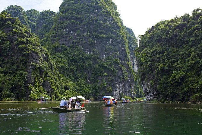 Hoa Lu - Tam Coc Full day Deluxe Small Group - Key Points