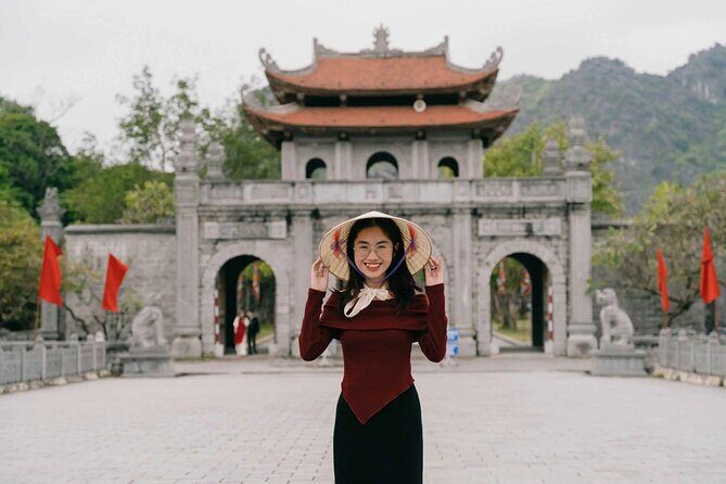 Hoa Lu Tam Coc Full-Day Tour from Hanoi with Limousine Transfer - FAQ