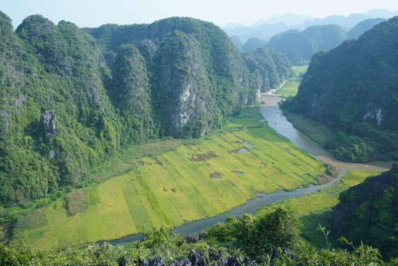 Hoa Lu-Tam Coc-Mua Cave -Bich Dong Pagoda-Cycling from NBinh - A Comprehensive Look at the Hoa Lu-Tam Coc-Mua Cave Tour