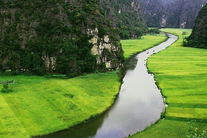 Hoa Lu -Trang An -Hang Mua Small Group Full day From Hanoi - Key Points