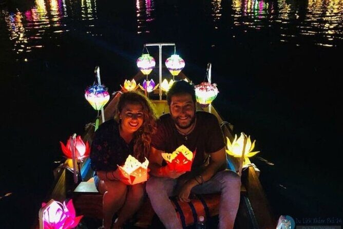Hoai River Boat Trip by Night with Release Lantern - Key Points
