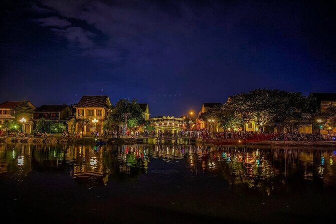 Hoai River Boat Trip by Night with Release Lantern - Who Should Consider This Tour?