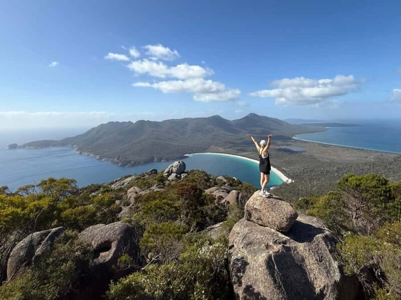 Hobart: 4 Day Wild Tasmania Tour - Day 3: The Iconic Bay of Fires and Freycinet National Park
