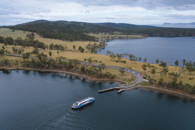 Hobart: Bruny Island Adventure: Hiking, Highlights & Local tastes - Key Points