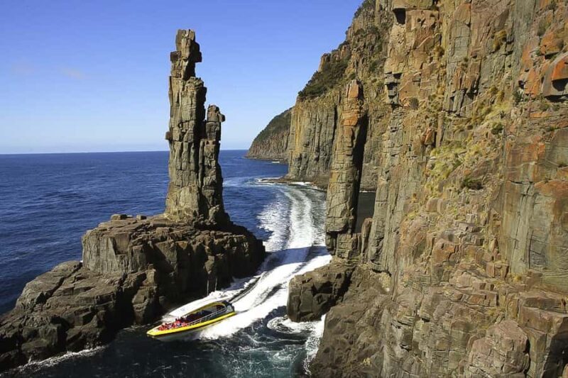 Hobart: Bruny Island Wilderness Coast Eco Cruise with Lunch - Key Points