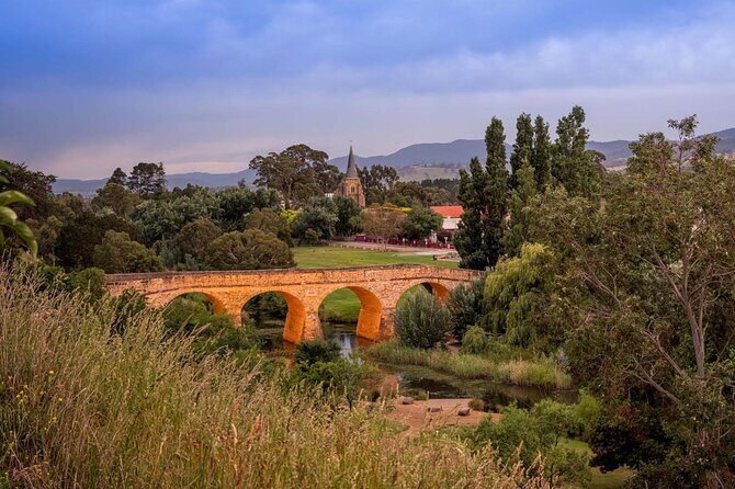 Hobart Hop-On Hop-Off Bus & Richmond Village Tour - Key Points