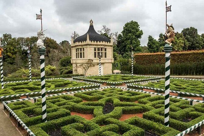 Hobbiton Movie Set and Hamilton Gardens Small Group-from Auckland - Hamilton Gardens: A Botanical Wonderland