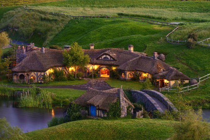 Hobbiton Movie Set Small Group Fully Guided Day Tour from Auckland - Transport, Group Size, and Overall Value