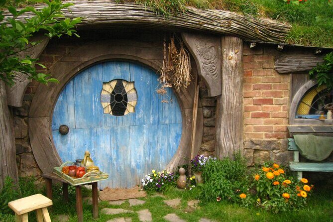 Hobbiton Movie Set Small Tour from Auckland - Who Should Consider This Tour?