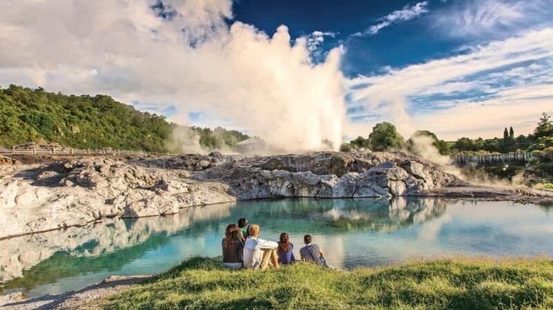 Hobbiton Movie Set & Te Puia Geothermal Valley Private Tour - Final Thoughts
