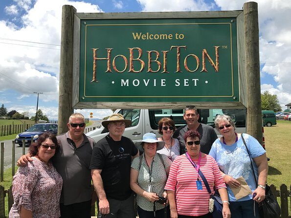 Hobbiton movie set tour and a lot more beautiful NZ sights - Who Will Love This Tour?
