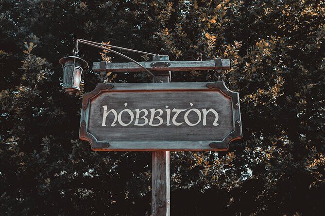 Hobbiton Movie Tour at Waikato and Matamata - Free Time in Matamata