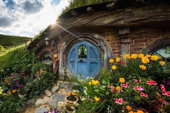 Hobbiton & Rotorua Small Group Day Tour inc Te Puia from Auckland - Who Will Love This Tour?