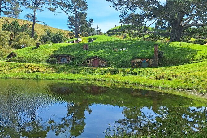 Hobbiton Small group Tour from Tauranga Port - Key Points