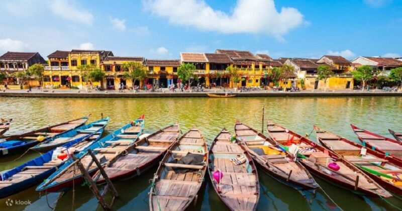 Hoi An City TourBoat RideRelease Flower Lantern on river - The River Boat Ride and Lantern Release: The Evening’s Heart