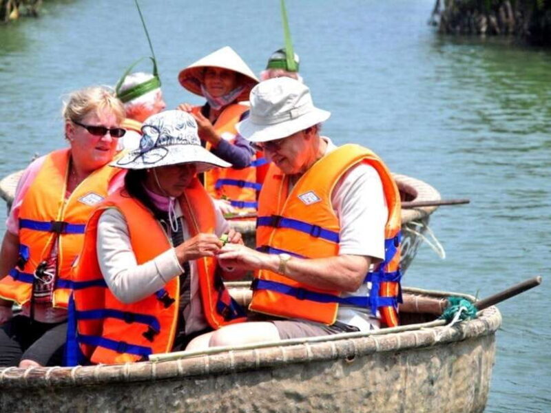 Hoi an : Coconut Boat & Hoi an Acient Town (Optional) - Authenticity and Value