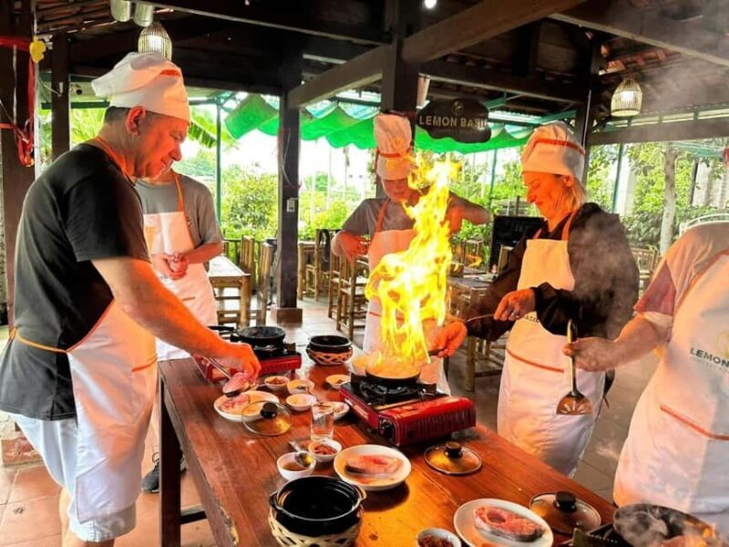 Hoi An Cooking Class in Tra Que Organic Vegetable Village - Key Points