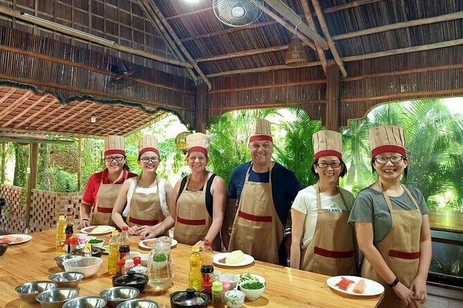 Hoi An Cooking Class with Market Visit - Key Points