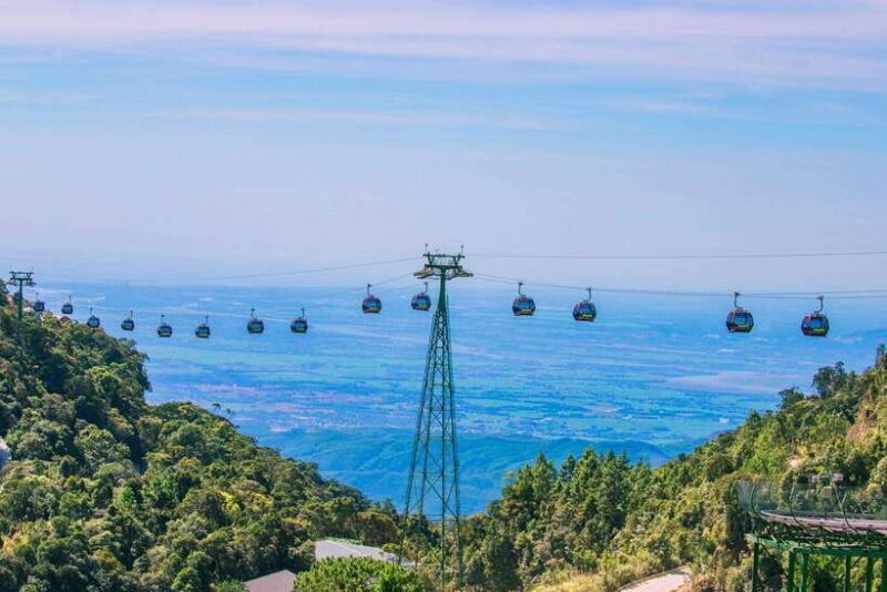 Hoi An/Da Nang: Golden Bridge and Ba Na Hill Tour - The Golden Bridge: A Photo-Stop and a Moment of Awe
