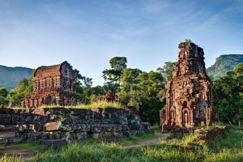 Hoi An/Da Nang: My Son Afternoon tour: Banh my and Cruise - FAQ
