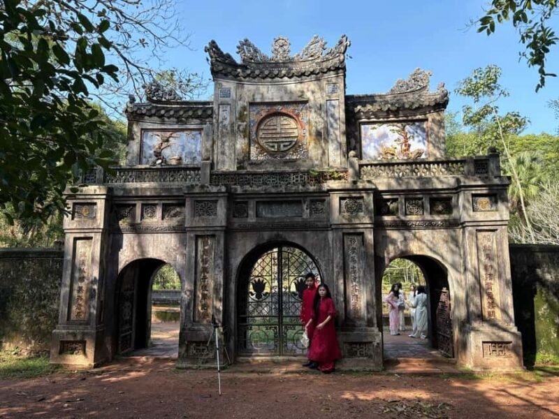 Hoi An/Da Nang: Private Day Trip to Hue Imperial City - Authenticity and Value