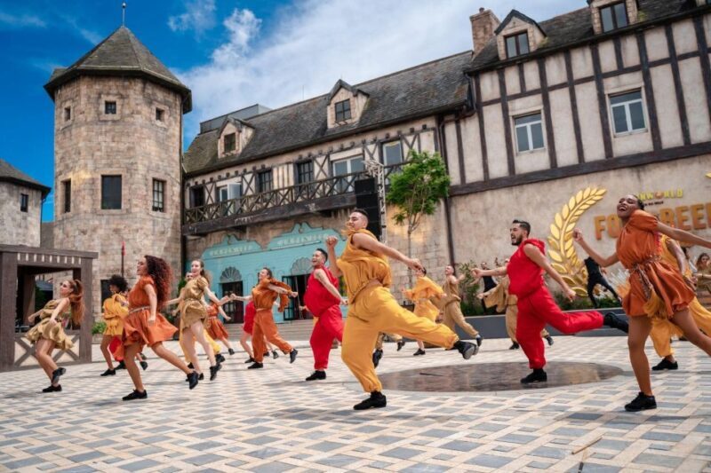 Hoi An/Danang: Bana Hills and Golden Bridge Small Group Tour - The Experience of a Guide: Making It Special