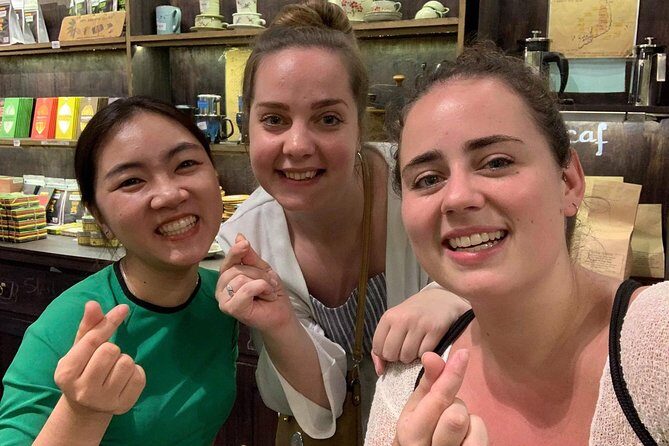 Hoi An Food Trail by Night with Boat Trip - What to Expect During Your Night in Hoi An