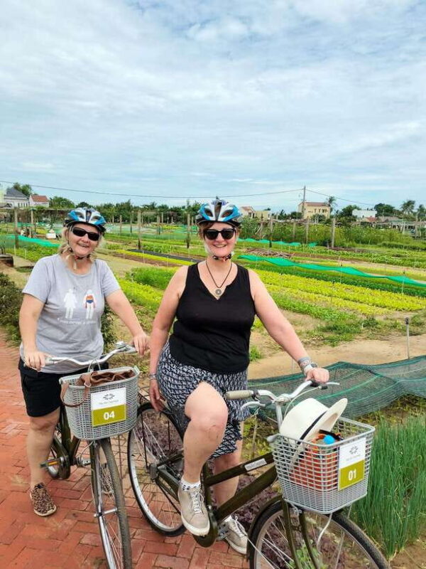 Hoi An: Half-day Farm To Table Adventure In Tra Que Village - Hands-On Farming Activities