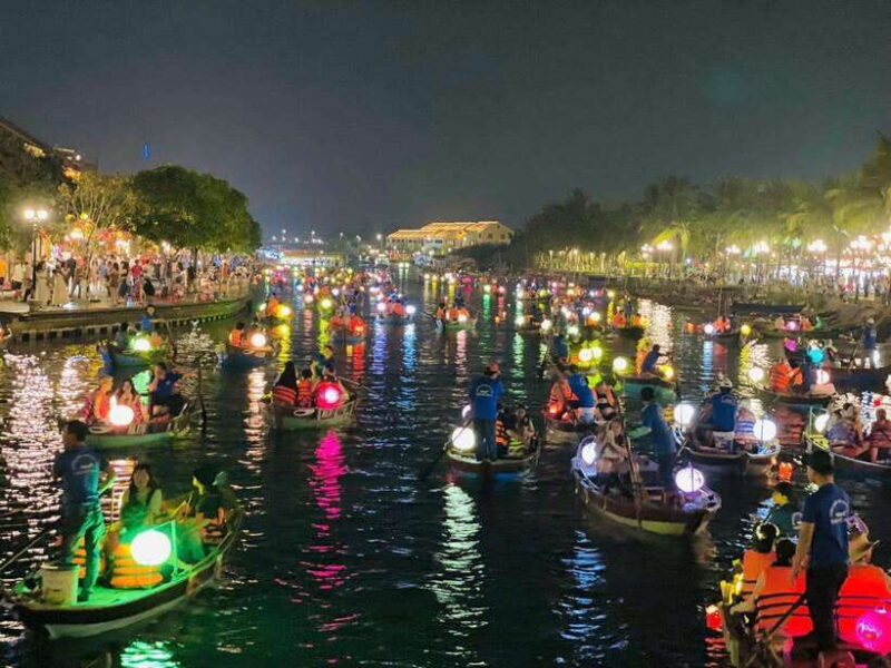Hoi An: Hoai River Boat Ride with Flower Lantern Release - Practical Tips for Participants