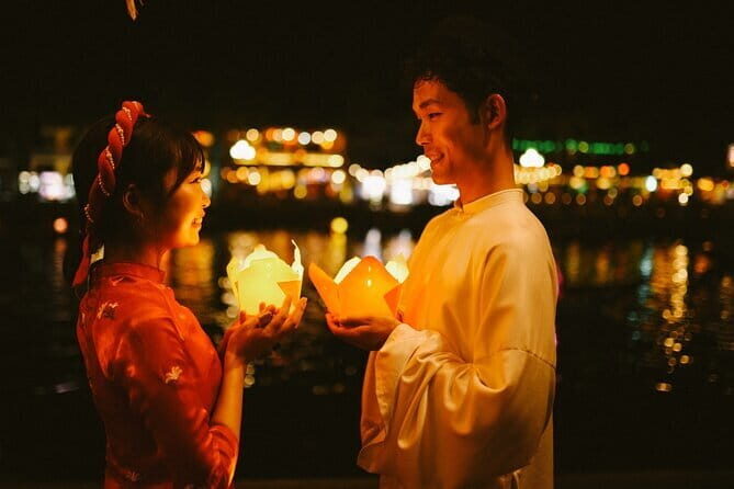 Hoi An Lantern Photoshoot: Boat Ride, Lantern Shop & Release - Cost and Value