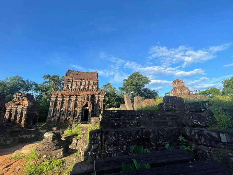 Hoi An: My Son Ruins: Guide-Bus-Boat-Cultural Show-Lunch - Is This Tour Worth It?