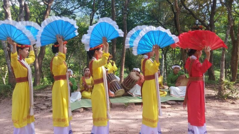 Hoi An: My Son Sanctuary 8 am/1 pm Lunch at local house - Who Will Appreciate This Tour?