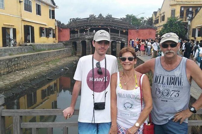 Hoi An Night Market with Hoi an walking Tour , Colourful Lanterns, Boat Ride - The Night Market and Lanterns