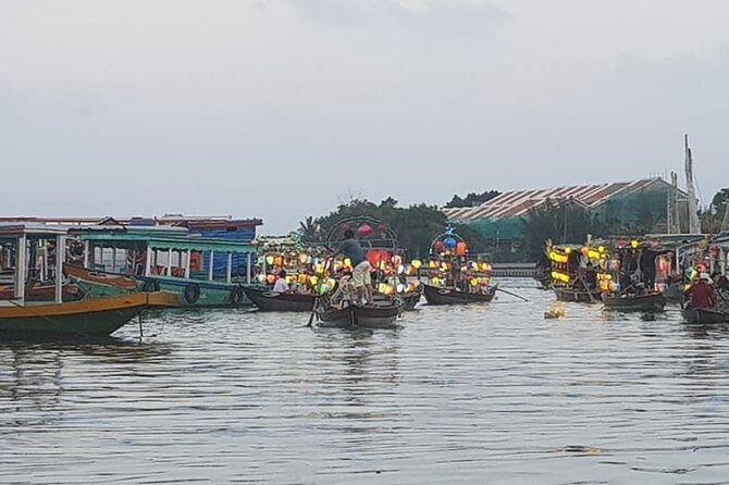 Hoi An Nightlife with Walking Tour, Night Market, Lantern Area, Sampan Boat ride - The Itinerary Breakdown: What You Can Expect