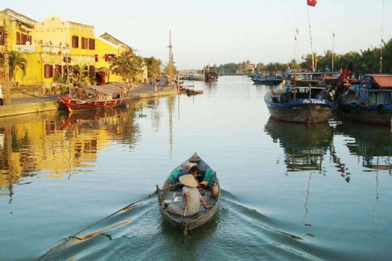 Hoi An: Private Lantern Cruise on the Thu Bon River - The Value of the Experience